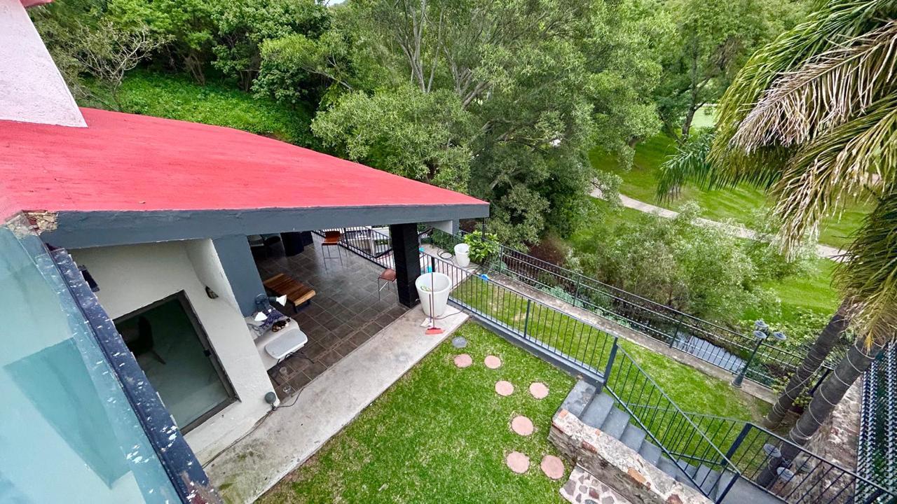 Residencia frente al campo de golf