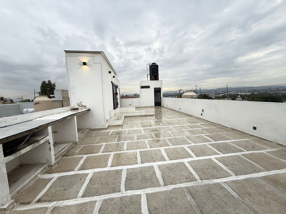 Casa en venta en Jardines del Vergel Zapopan