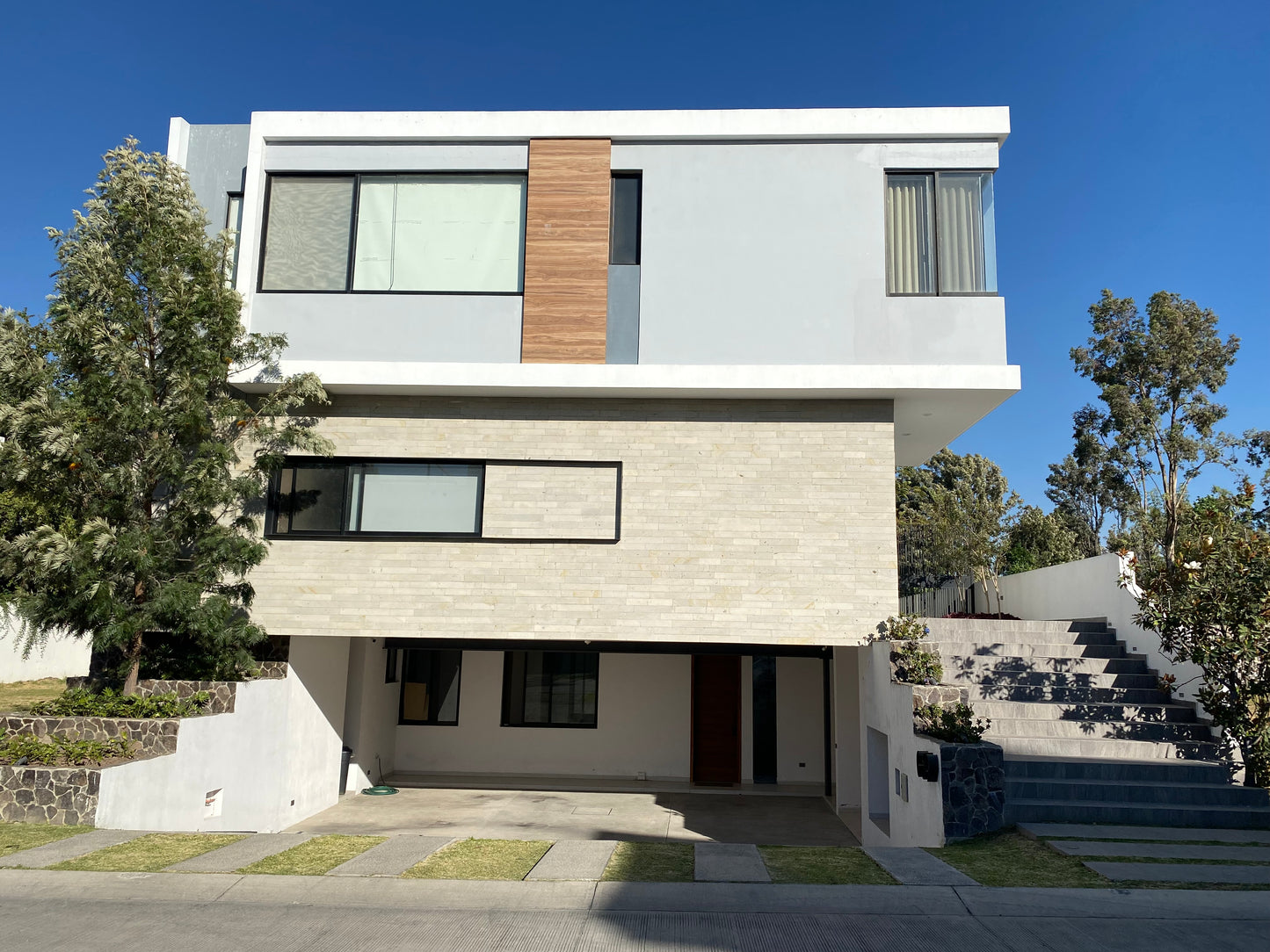 Residencia en Puerta Las Lomas Zapopan Jal.